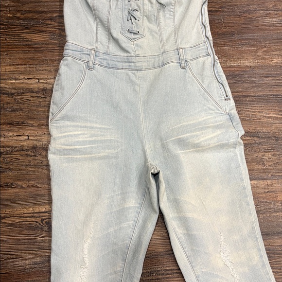 Venus Denim Jumpsuit - Picture 3 of 5